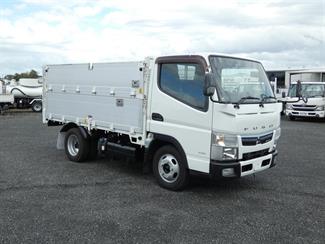 2017 Mitsubishi Canter - Thumbnail