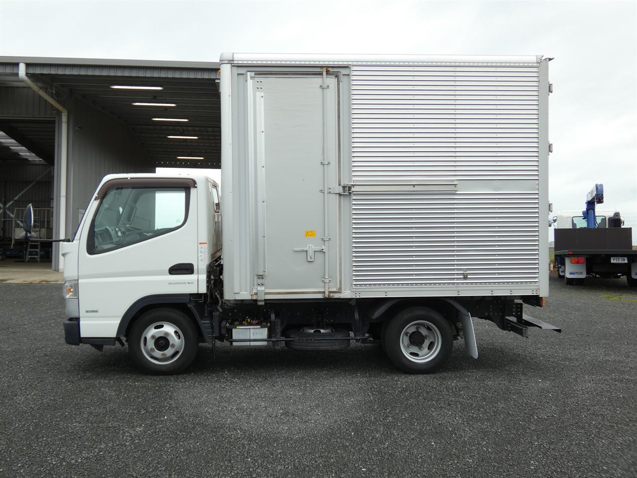 2016 Mitsubishi Canter