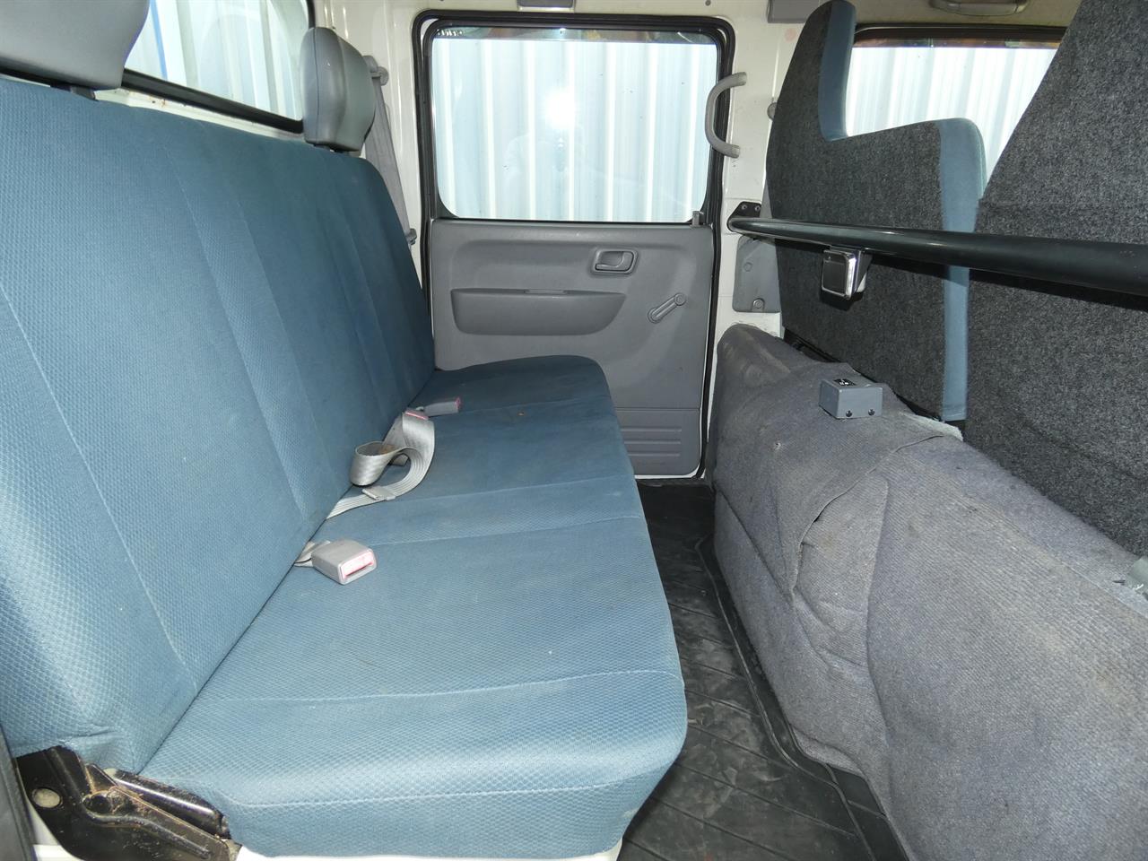 2014 Mitsubishi Canter