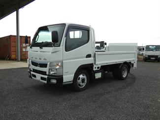2017 Mitsubishi Canter - Thumbnail