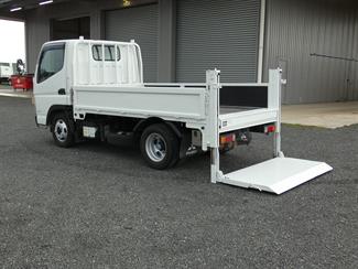 2017 Mitsubishi Canter - Thumbnail