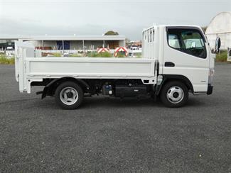 2017 Mitsubishi Canter - Thumbnail