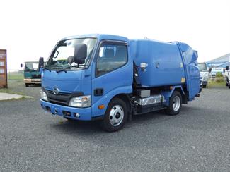 2016 Hino Dutro - Thumbnail