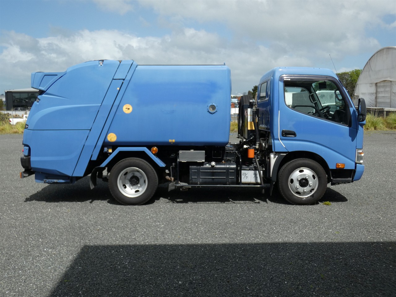 2016 Hino Dutro