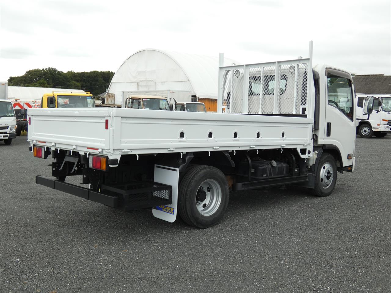 2016 ISUZU ELF