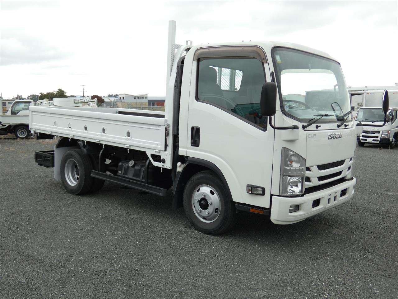 2016 ISUZU ELF