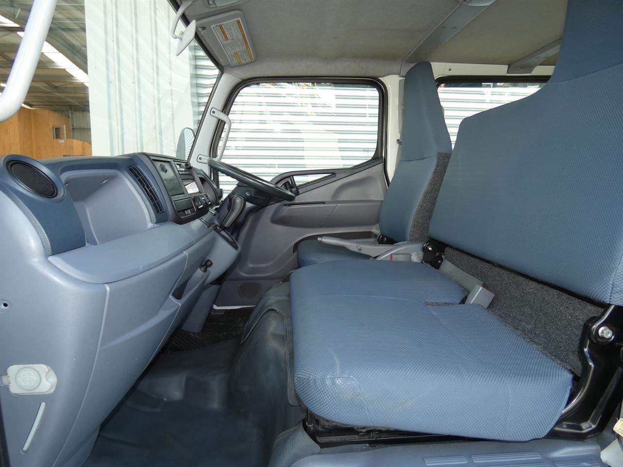 2014 Mitsubishi Canter