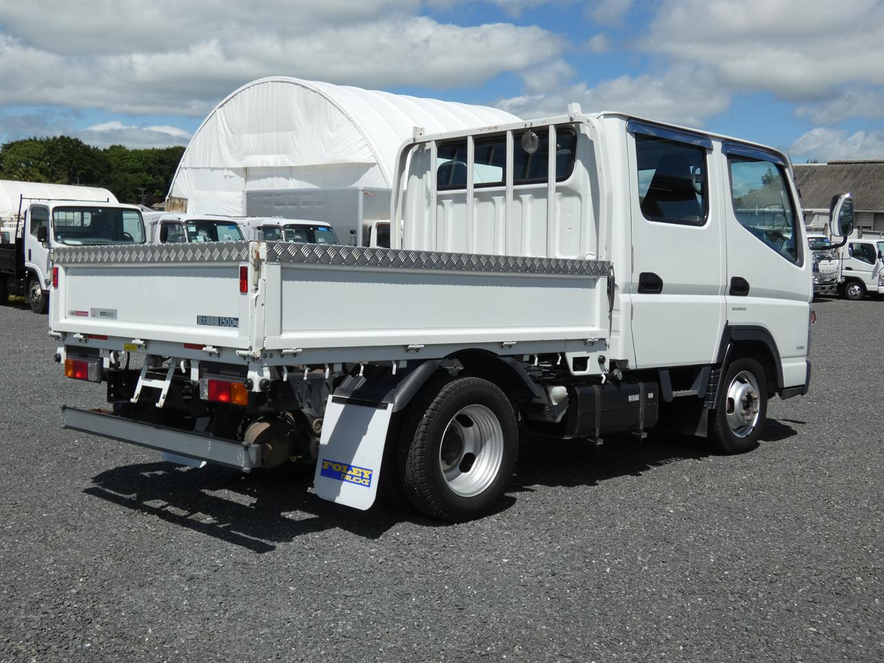 2014 Mitsubishi Canter