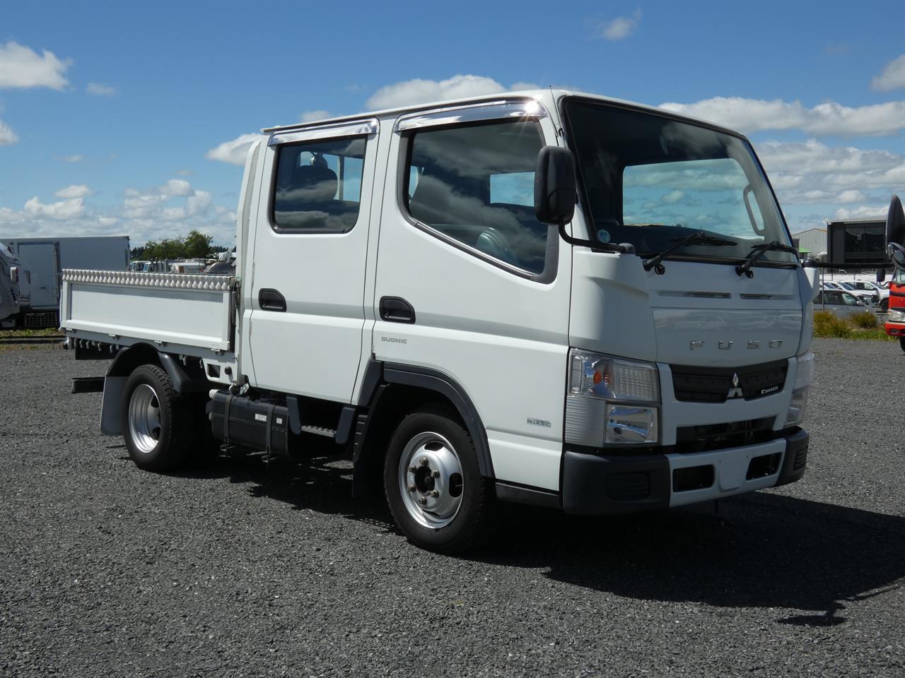 2014 Mitsubishi Canter